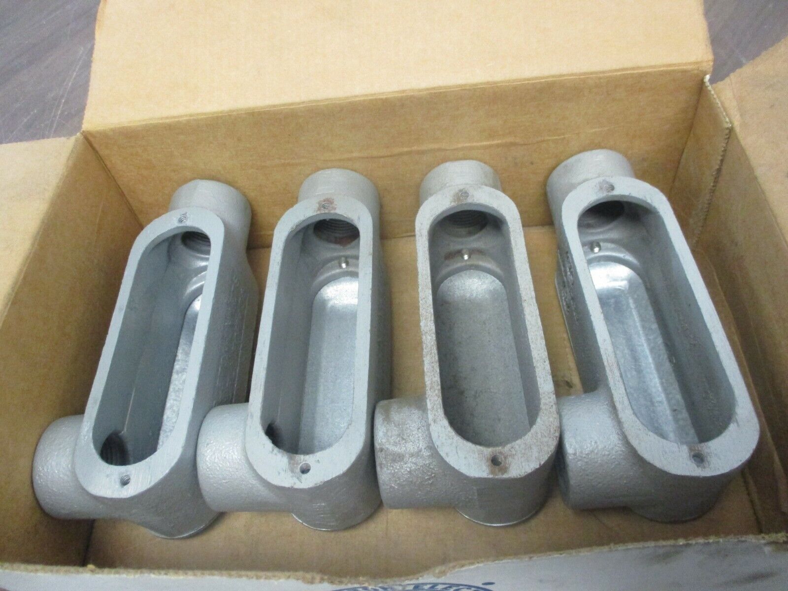 Appleton Unilet Conduit Body LRL75-M New Surplus **Box of 4**