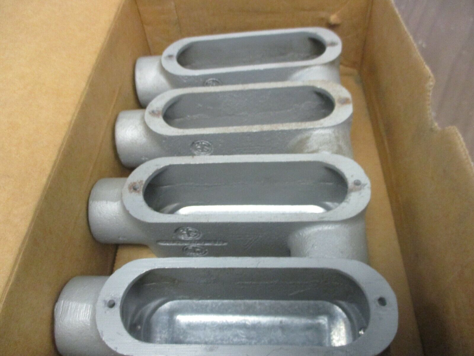 Appleton Unilet Conduit Body LRL75-M New Surplus **Box of 4**