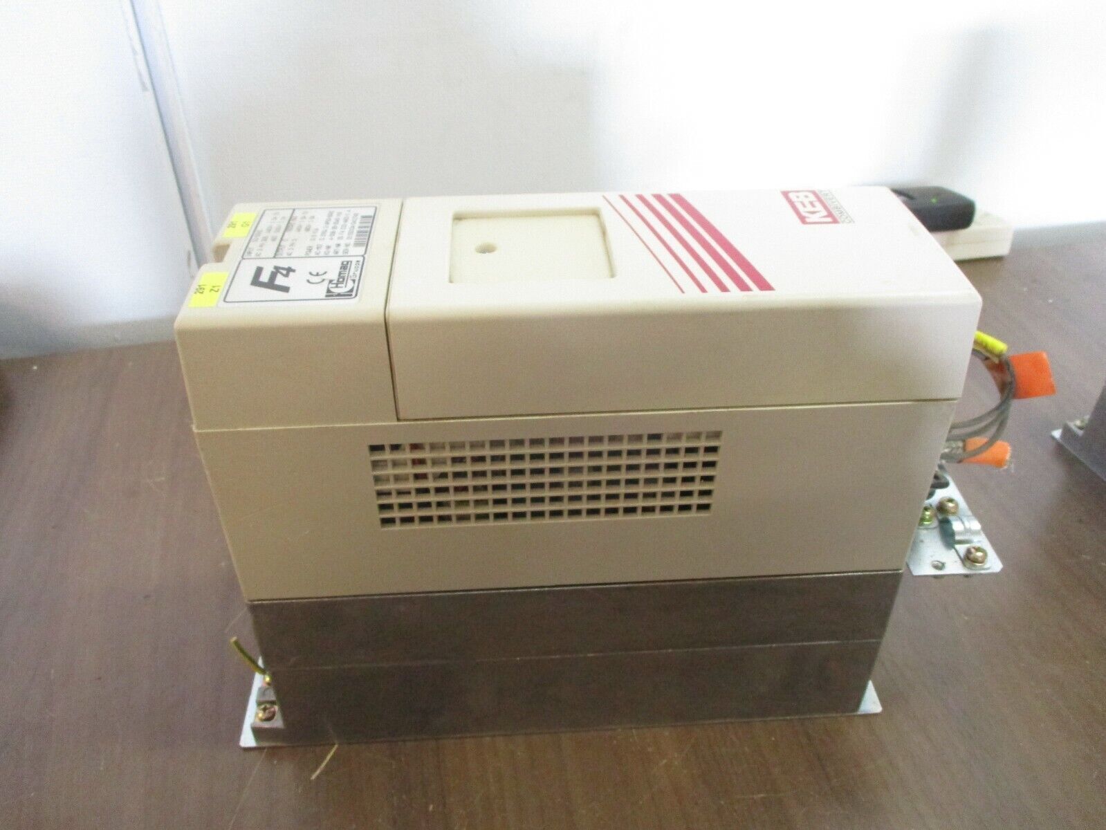Homag KEB Combivert F4 AC Drive 05.F4.C1D-4A01/1.4 0.37kW/0.5HP 3Ph Used