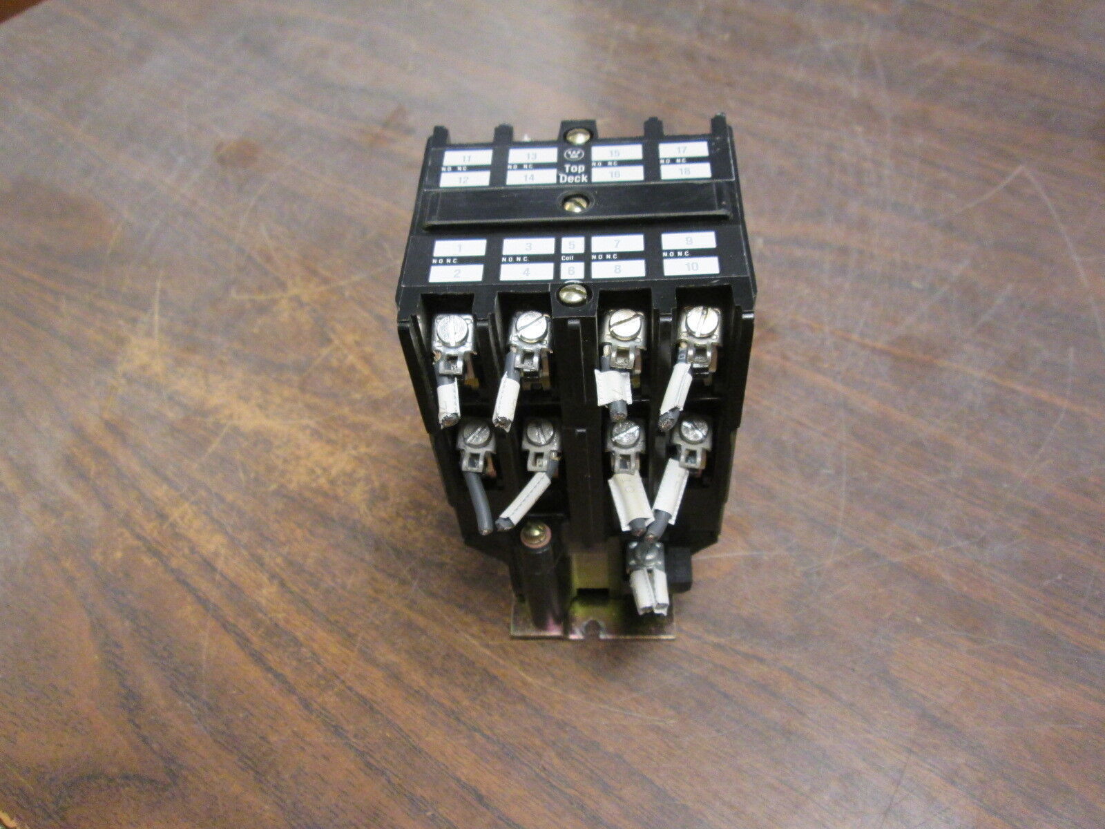 Westinghouse Control Relay w/ 4 Pole Adder AR4A 766A023G01 120V Coil 10A 600V