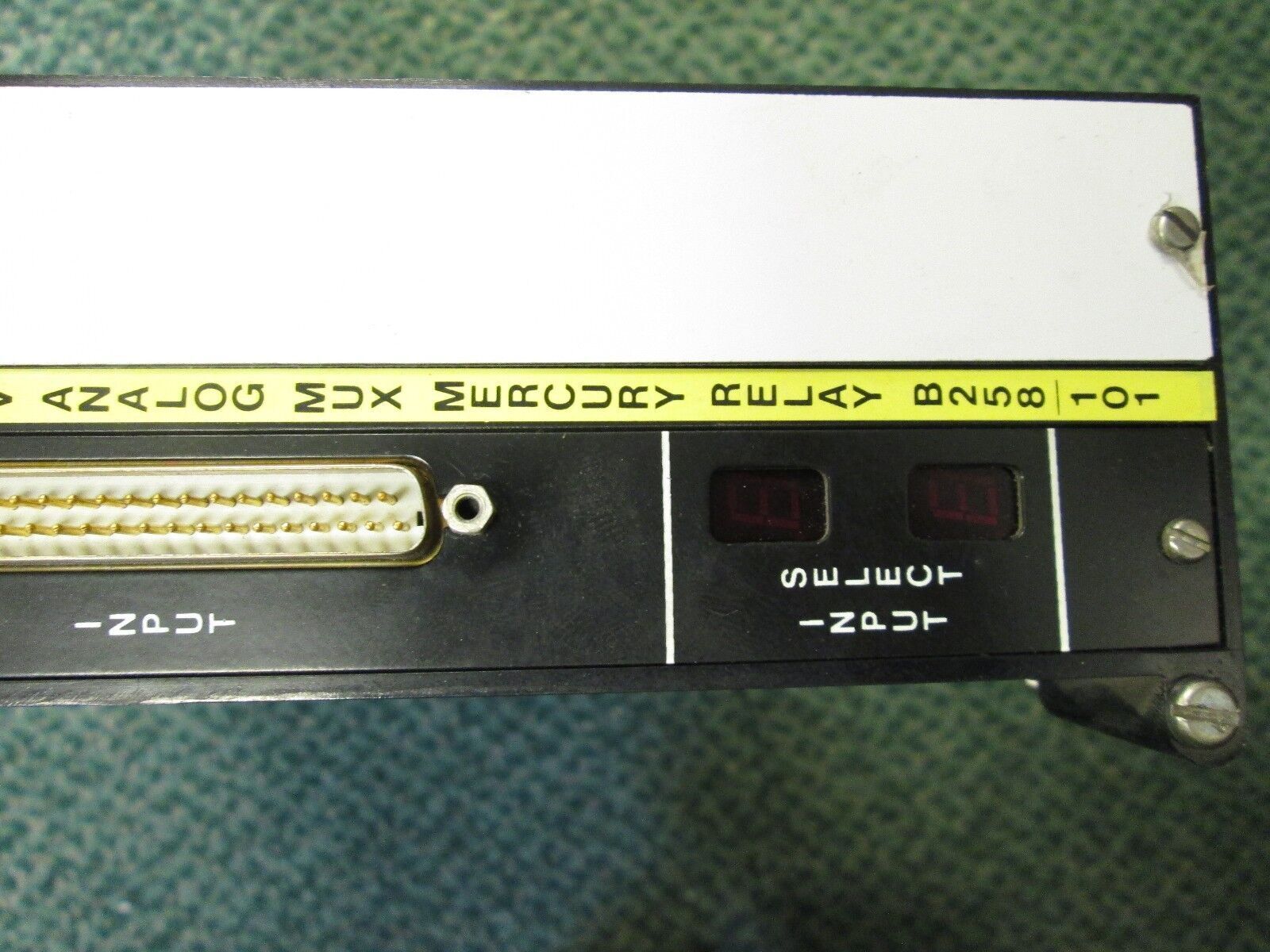 Modicon 0-10 V Analog Relay B2508 Letter 101