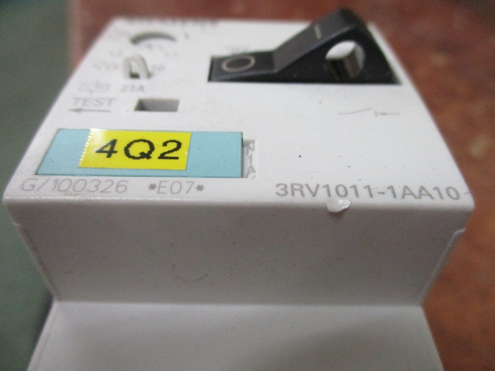 Siemens Manual Starter 3RV1011-1AA10 Trip: 1.1-1.6A Used