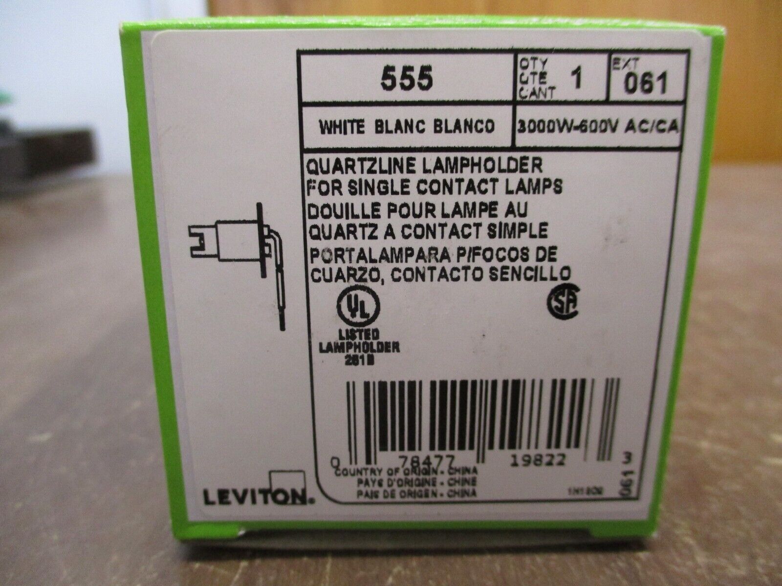 Leviton Quartzline Lampholder 555 3000W 600VAC White New Surplus