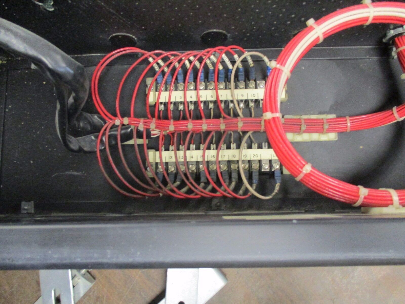 Panalarm Annunciator 71B 120V 50/60Hz Used