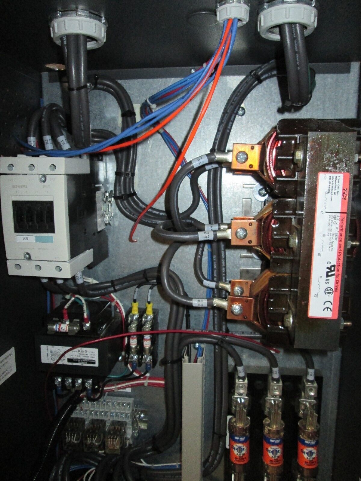 Siemens SED2 AC Drive VBA350.F133X SED2-37/32X 50HP Used