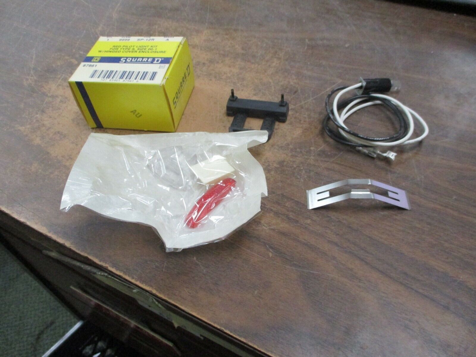 Square D Red Pilot Light Kit 9999 SP-12R Ser A For Type S, Size 00-1 New Surplus