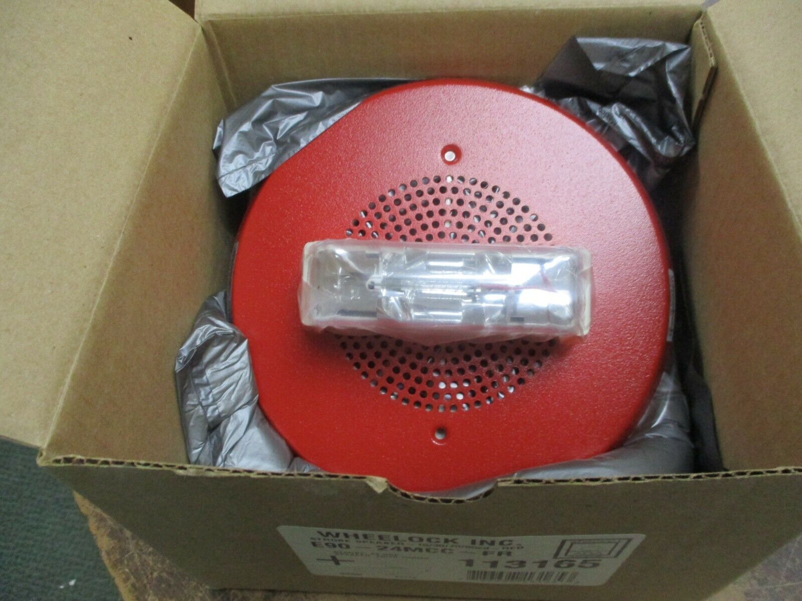 Wheelock Strobe Speaker E90-24MCC-FR Strobe: 24VDC 15/30/75/95cs Red New Surplus