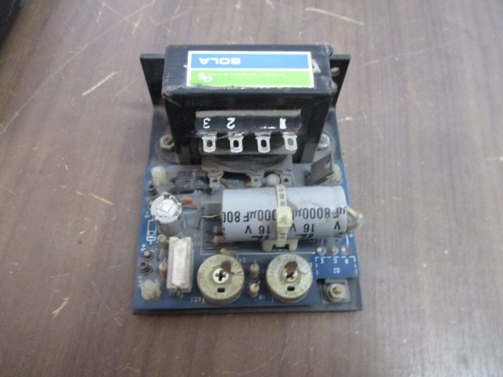 Sola Power Supply 81-05-230-01 Input: 115VAC 47-420Hz 0.50A Used