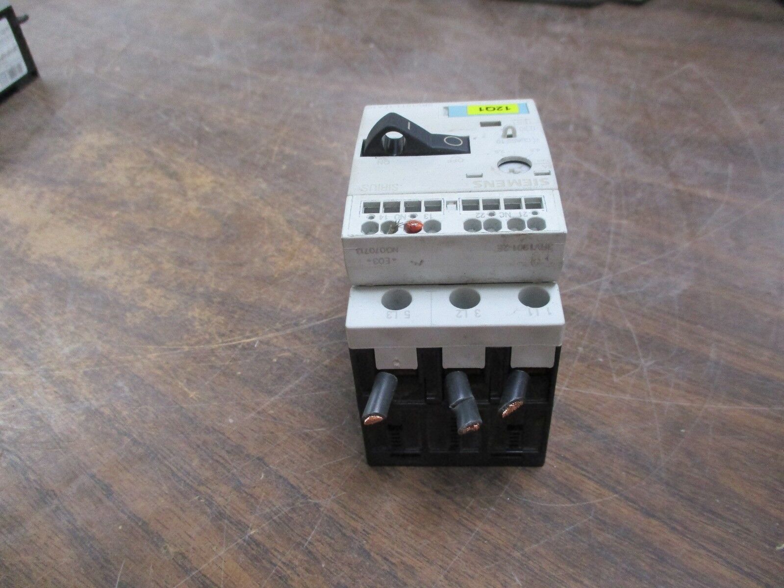Siemens Sirius Motor Protector 3RV1011-1FA10 Trip: 3.5-5A Used