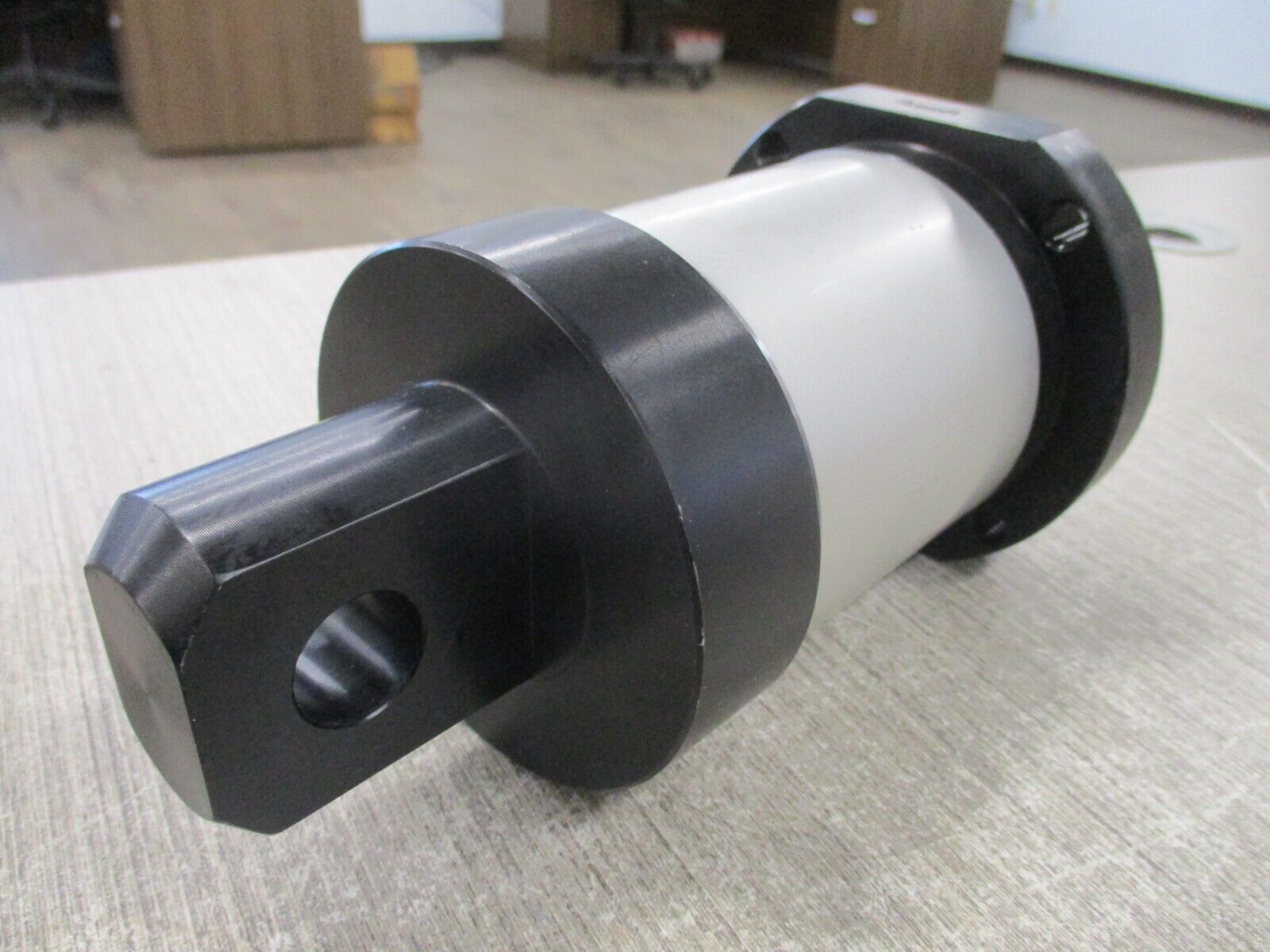 Aurora Hydraulic Air Cylinder 30SMA16C12EM10NP 200PSI Used