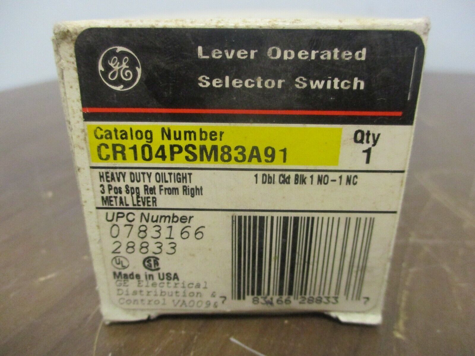 GE Lever Operated Selector Switch CR104PSM83A91 3-Position Metal Lever