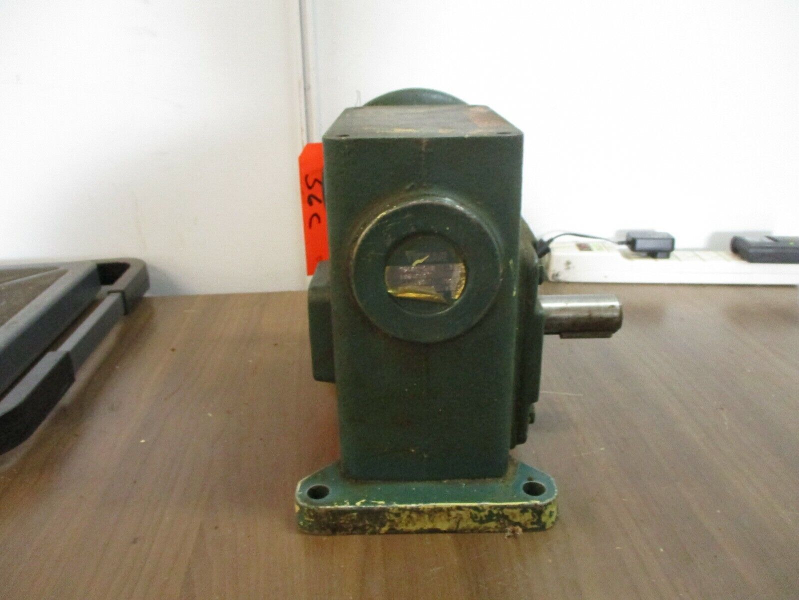 Reliance Dodge Tigear Reducer MR94620 Ratio 50:1 0.90HP In 1750RPM In Used