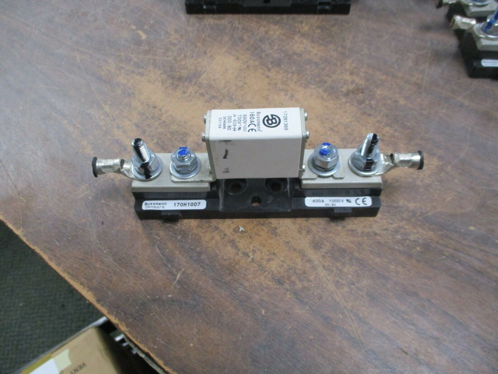 Bussmann Fuse w/ Fuse Holder 170M1369 160A 660V Used