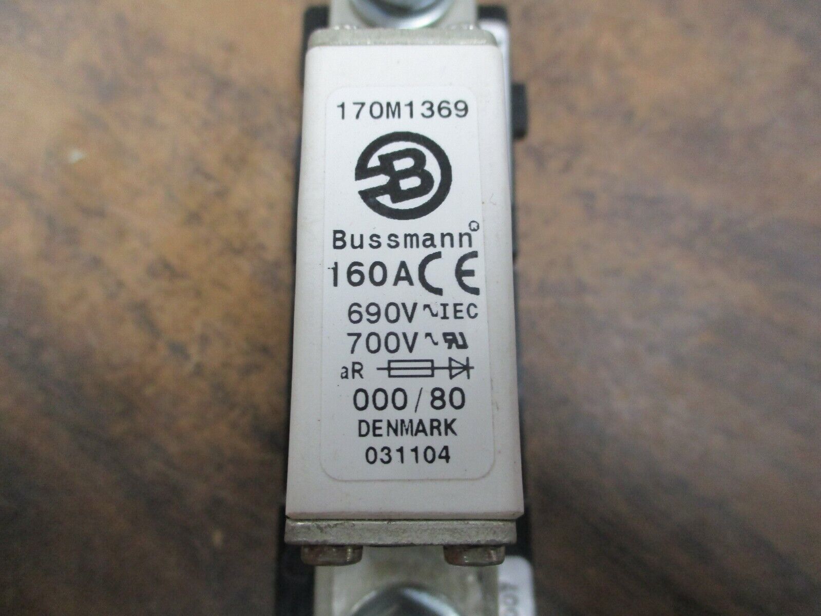 Bussmann Fuse w/ Fuse Holder 170M1369 160A 660V Used