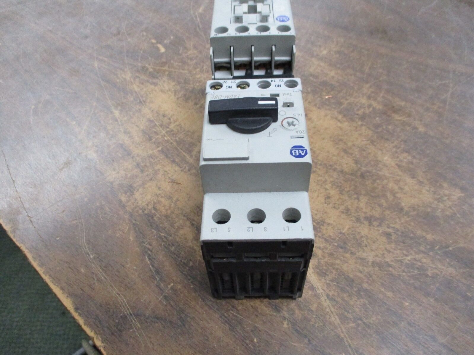 Allen-Bradley Starter 190E-DND2-DC25X Ser. B 120V Coil 30A 600V Trip:14.5-20A