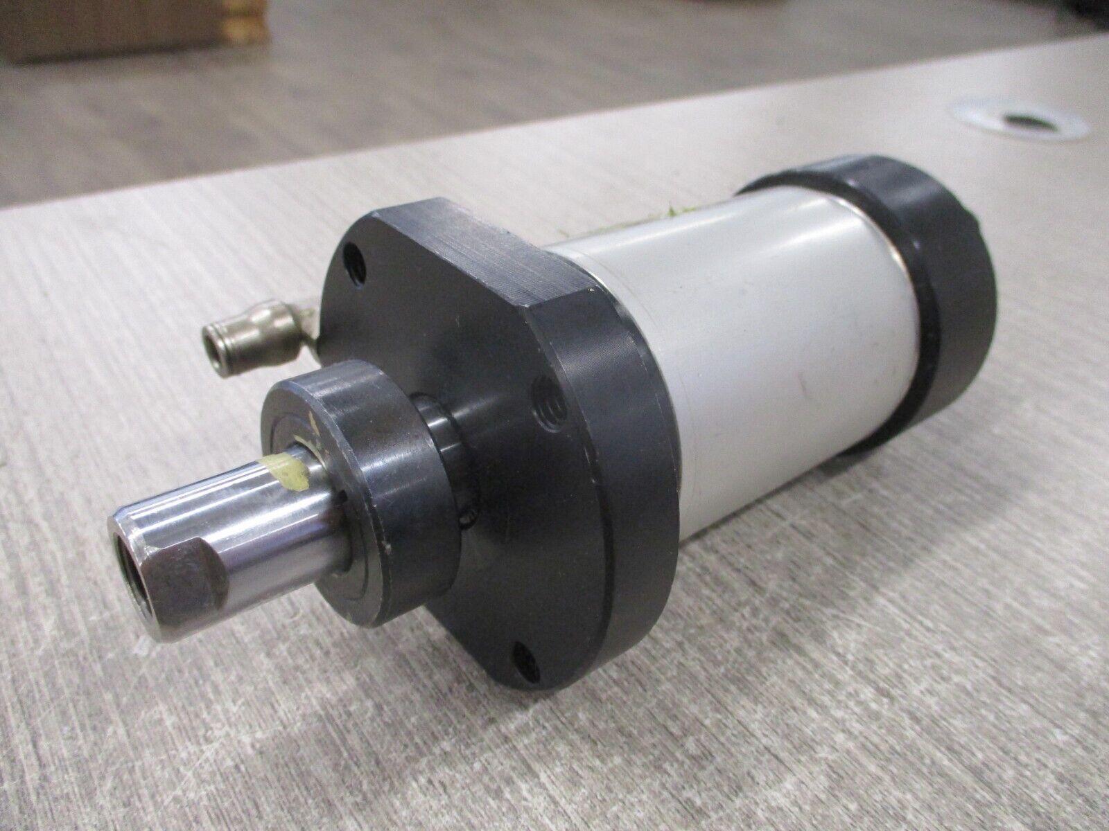 Aurora Pneumatic Air Cylinder 20SMA16C12EF 200PSI Bore: 2.000 Stroke: 1.500 Used