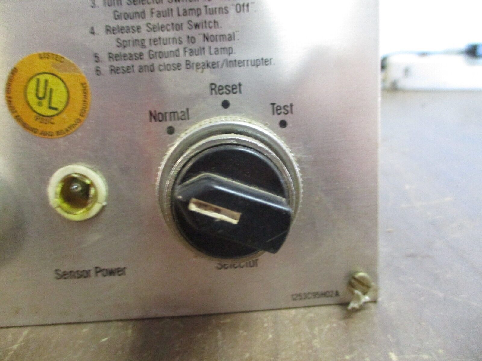 Westinghouse Ground Fault Protector Test Panel 1253C95H02A *Broken Power Light*