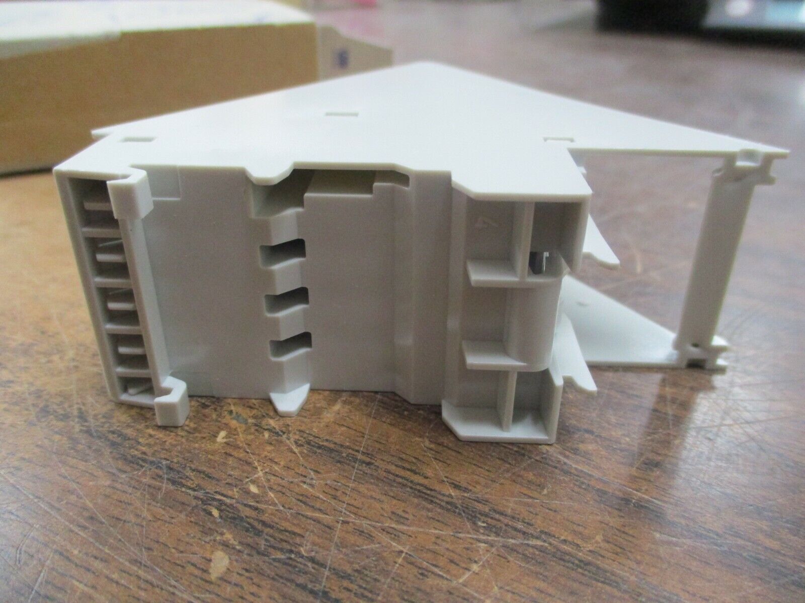 Landis & Gyr Low Voltage Terminal Block PTX6.L New Surplus