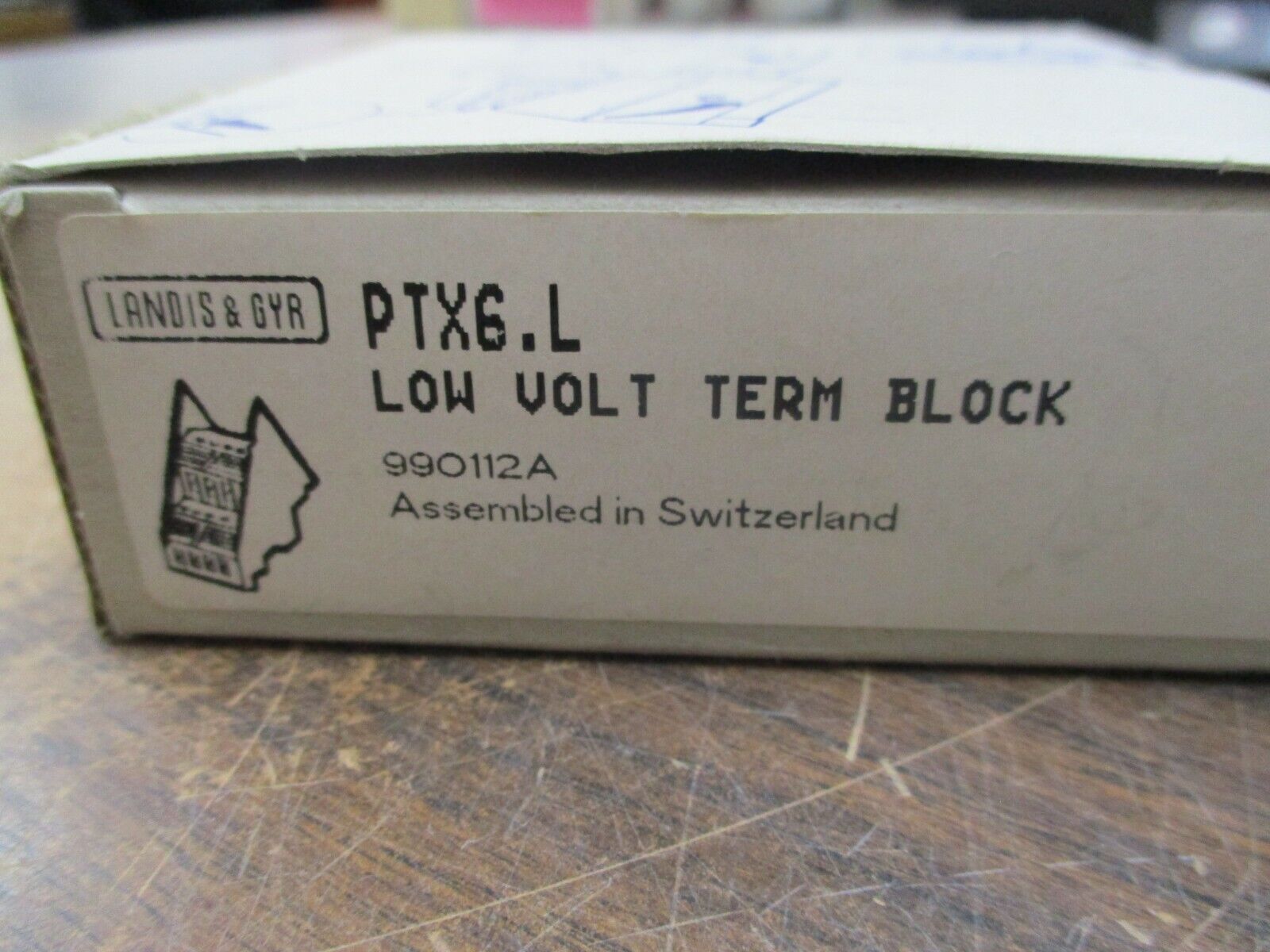 Landis & Gyr Low Voltage Terminal Block PTX6.L New Surplus