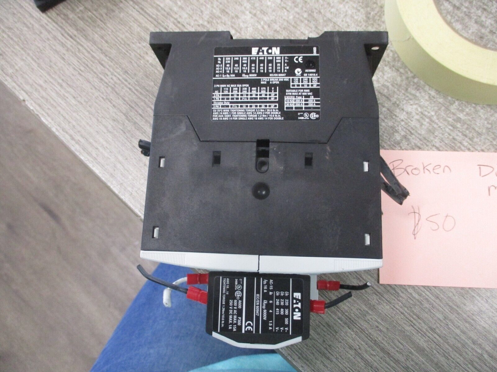 Eaton Contactor XTCE040D 120V Coil 55A 600W w/ Aux Contact Block Broken Din Rail