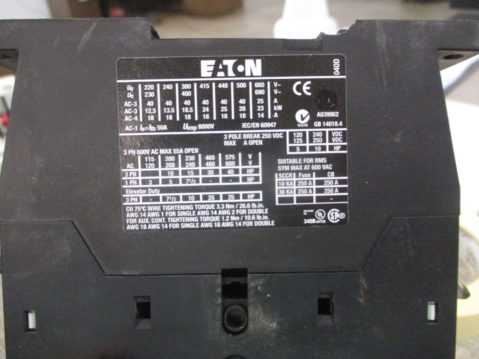 Eaton Contactor XTCE040D 120V Coil 55A 600W w/ Aux Contact Block Broken Din Rail