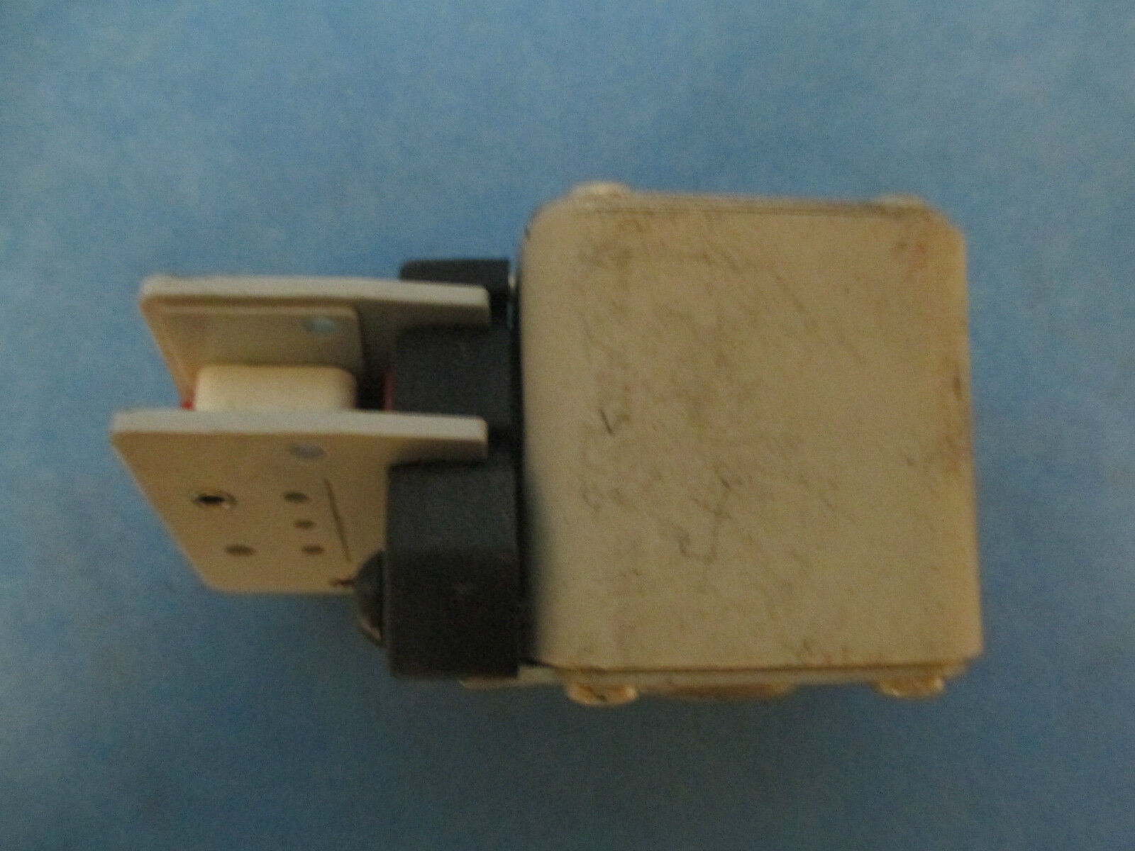 Bussmann Fuse 170M3466 250A 700V uSED