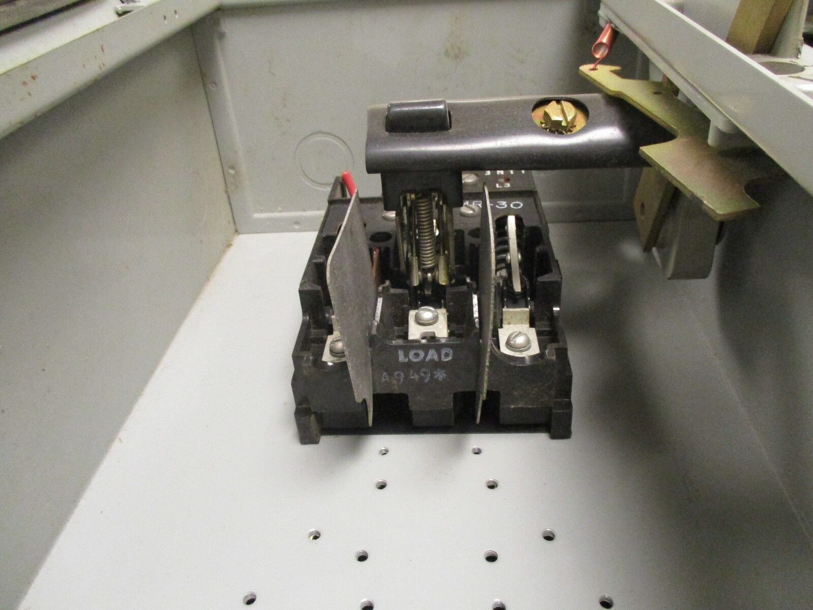 GE Size 1 Non Fusible Combination CR208C100EGA 115V Coil 27A 600V Used