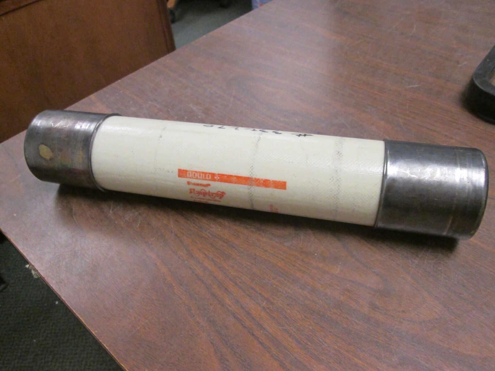 Gould Shawmut CS-3 AmpTrap Medium Voltage Fuse A550X40E-1 5.5KV 40E Used