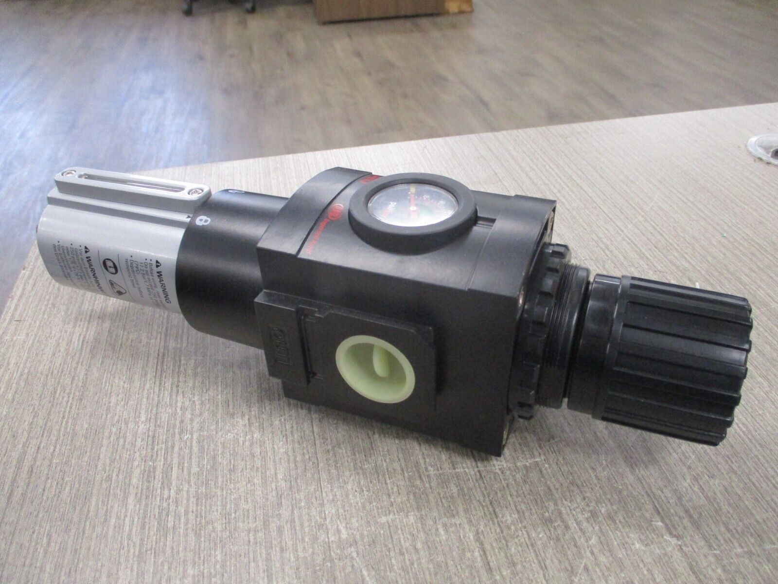 ARO ARO-Flo 3000 Piggyback Filter-Regulator P39464-610 New Surplus