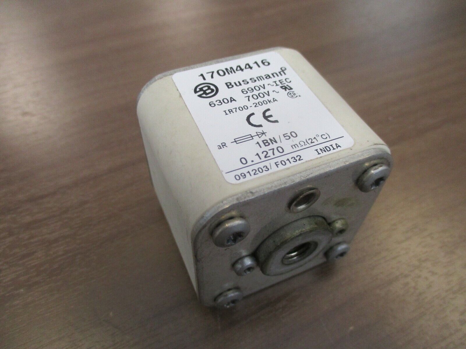 Bussmann Fuse 170M4416 630A 700V Used