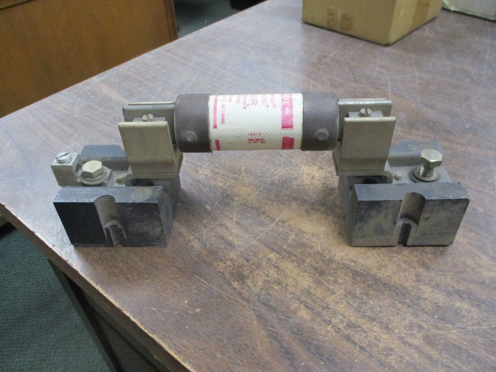 Allen-Bradley Fuse Block X-393981 TR125R 125A Fuse 200A 600V 1P Used