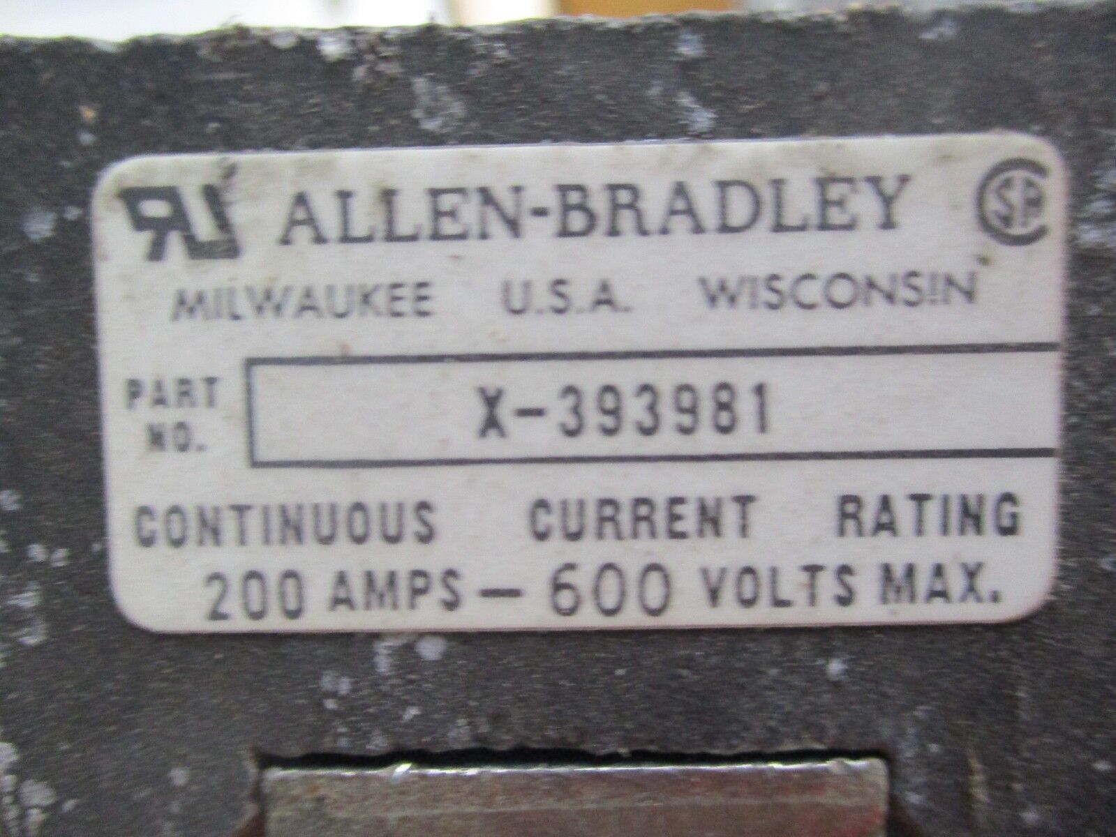 Allen-Bradley Fuse Block X-393981 TR125R 125A Fuse 200A 600V 1P Used