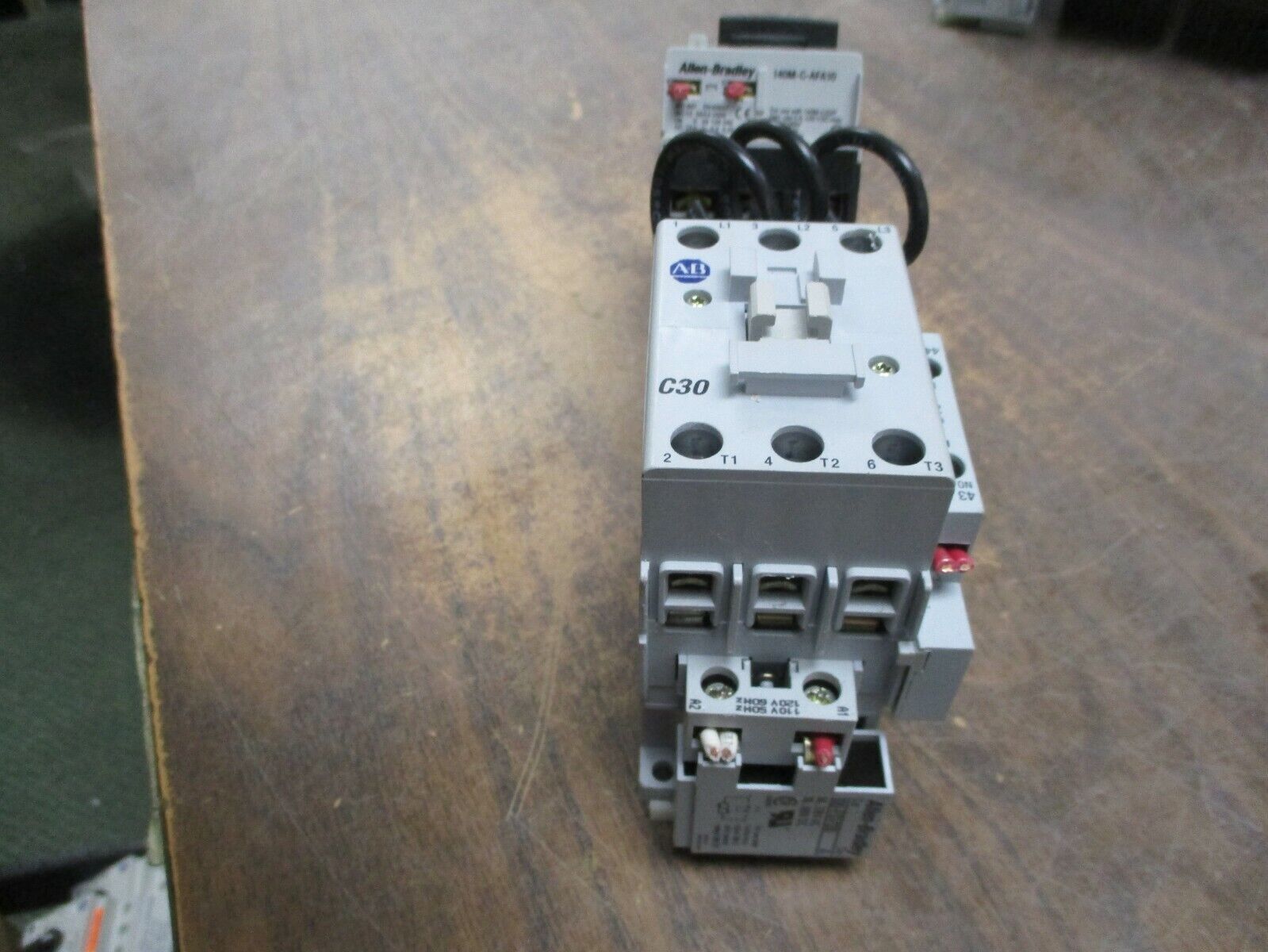 Allen-Bradley Starter 100-C30UD10/140M-D8E-B63 120V Coil 45A 600V Trip:4-6.3A