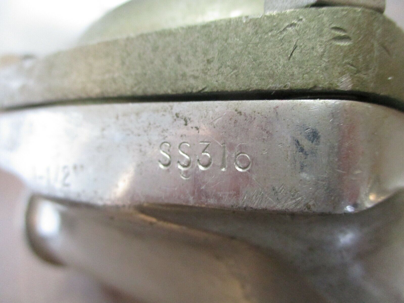 Misc. Brand Stainless Steel Ball Valve S180MP Size: 1 1/2" SS316 Used