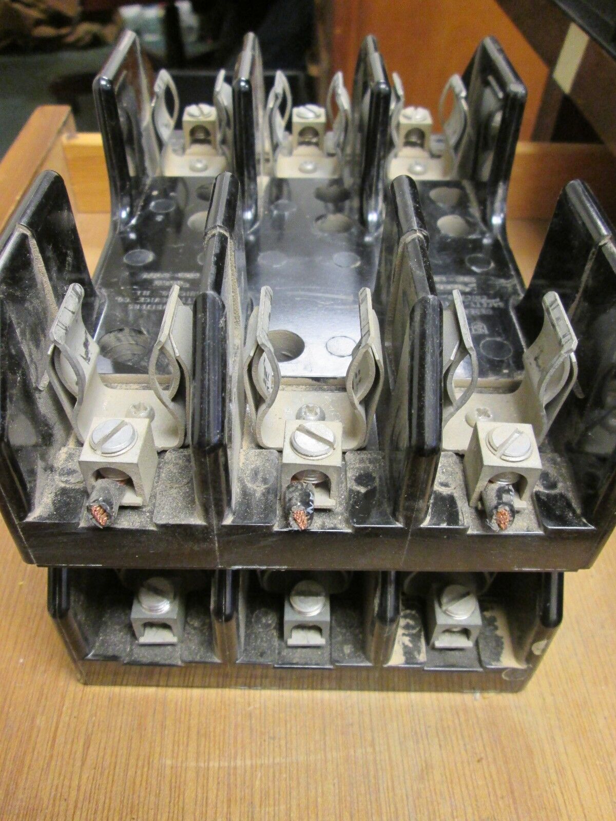 Bussmann / Underwriters Fuse Block 11660 Lot of 2 60A 600V Used