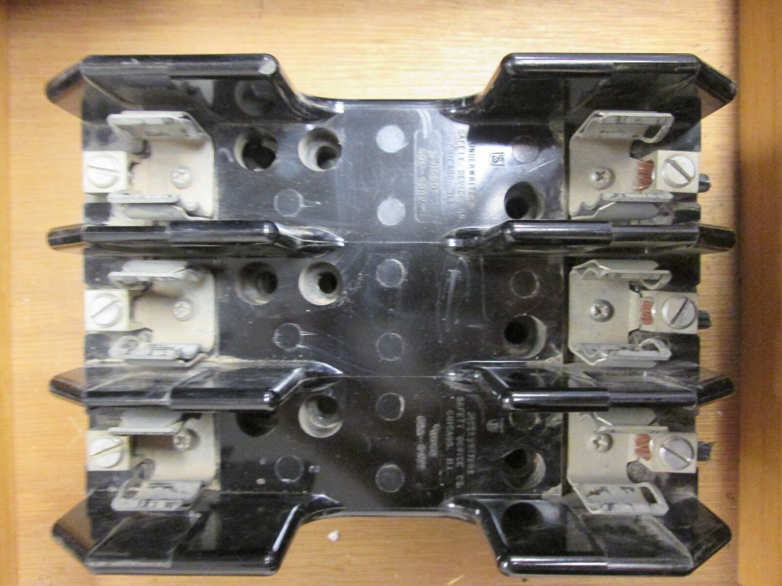 Bussmann / Underwriters Fuse Block 11660 Lot of 2 60A 600V Used