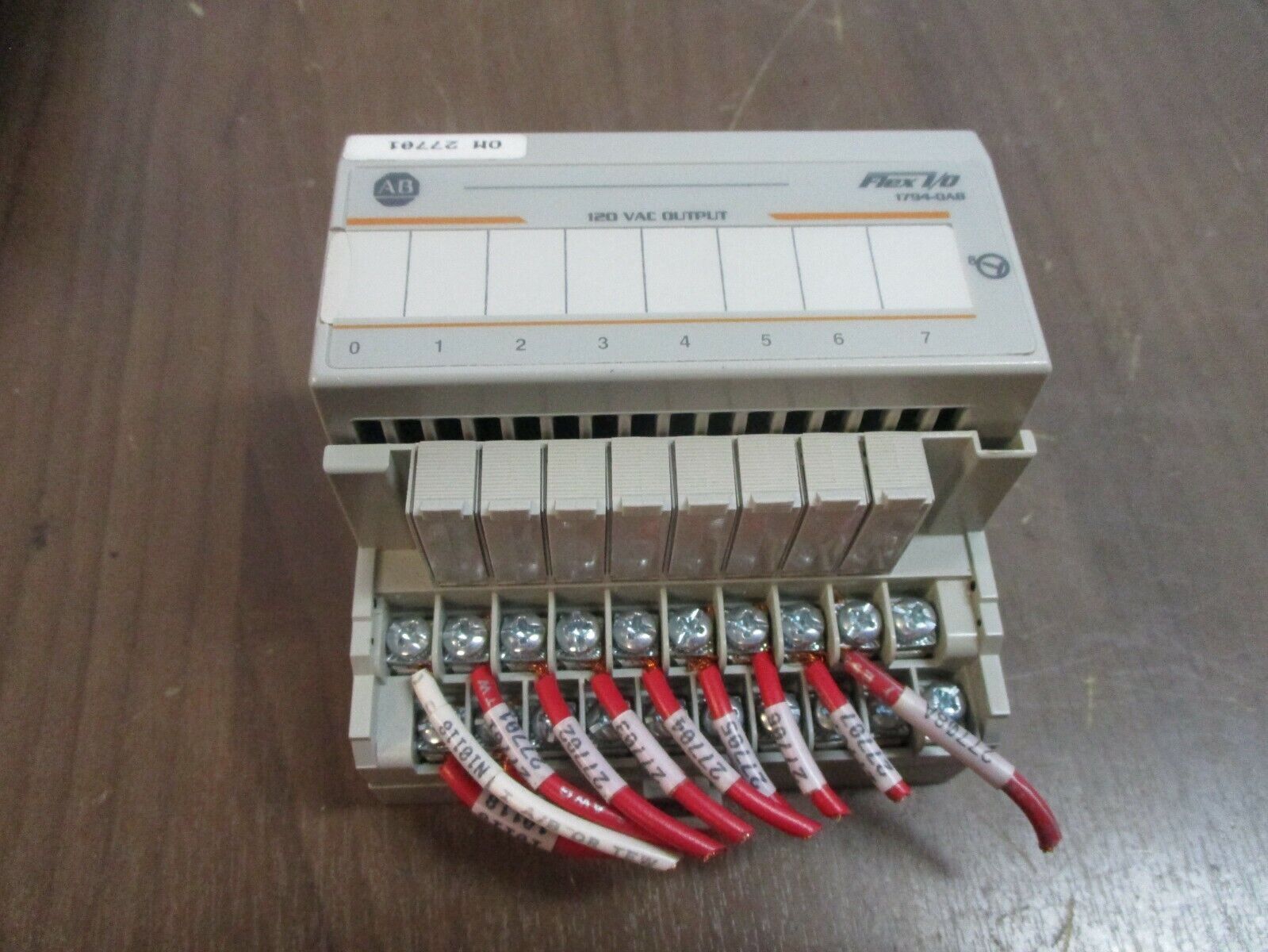 Allen-Bradley Flex I/O Output Module 1794-OA8 120VAC *Missing Terminal Cover*
