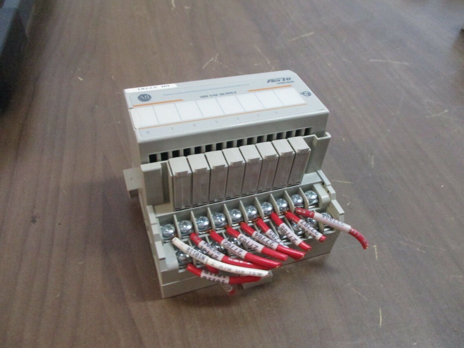 Allen-Bradley Flex I/O Output Module 1794-OA8 120VAC *Missing Terminal Cover*