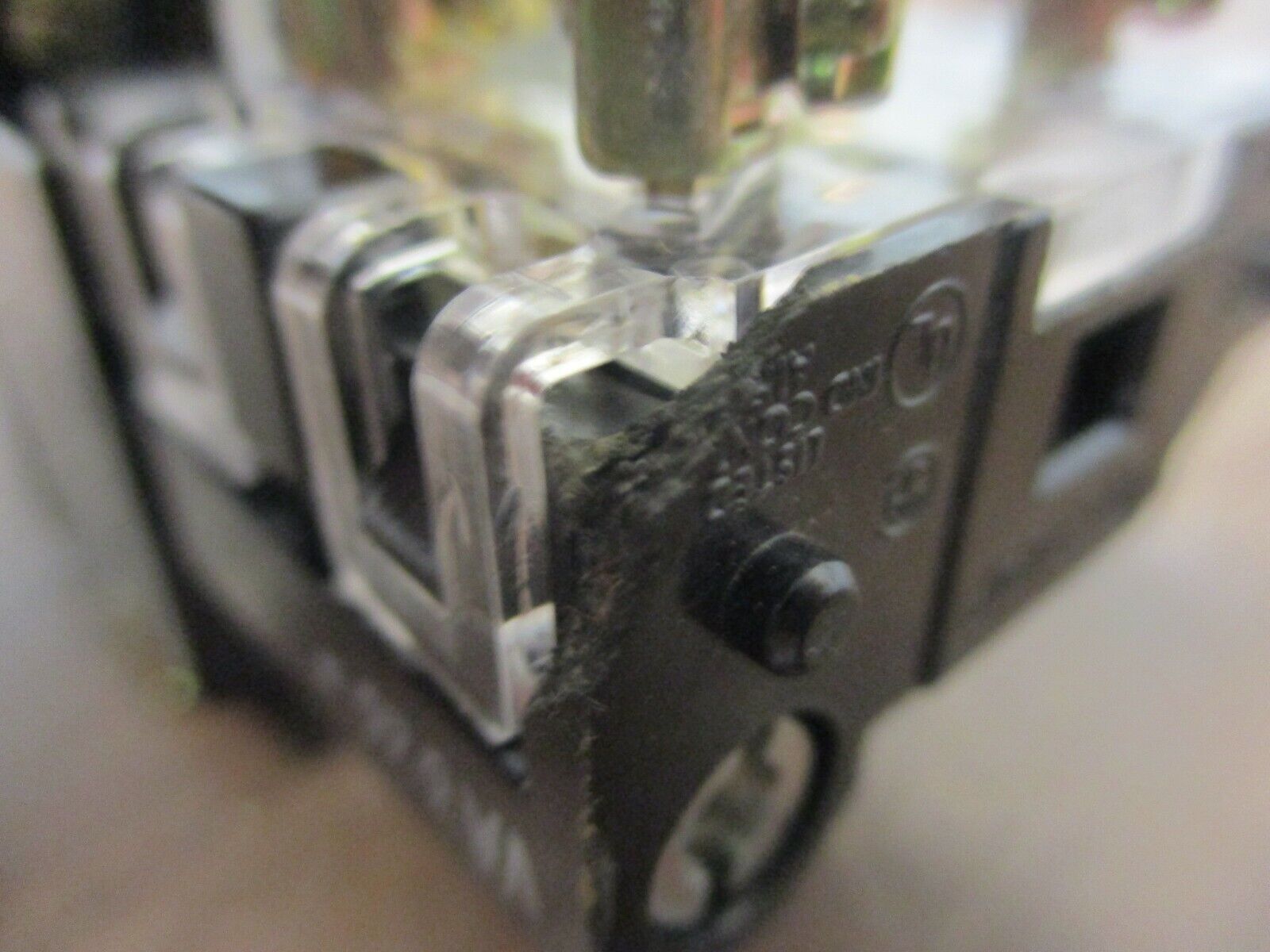 GE Illuminated Selector Switch CR104PSL94G-11S2 Green Lens *No Box* New Surplus