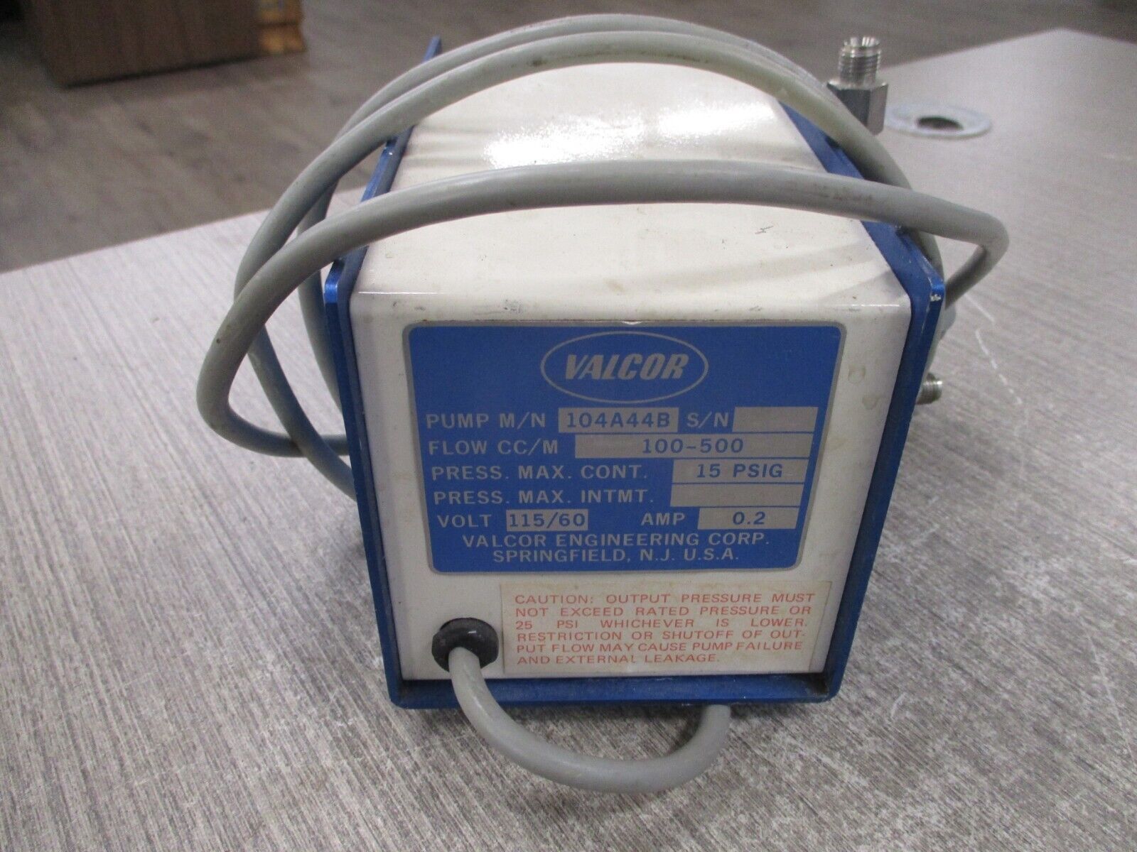 Valcor Pump 104A44B Flow: 100-500 CC/M 15 PSIG 115V 60Hz 0.2A Used