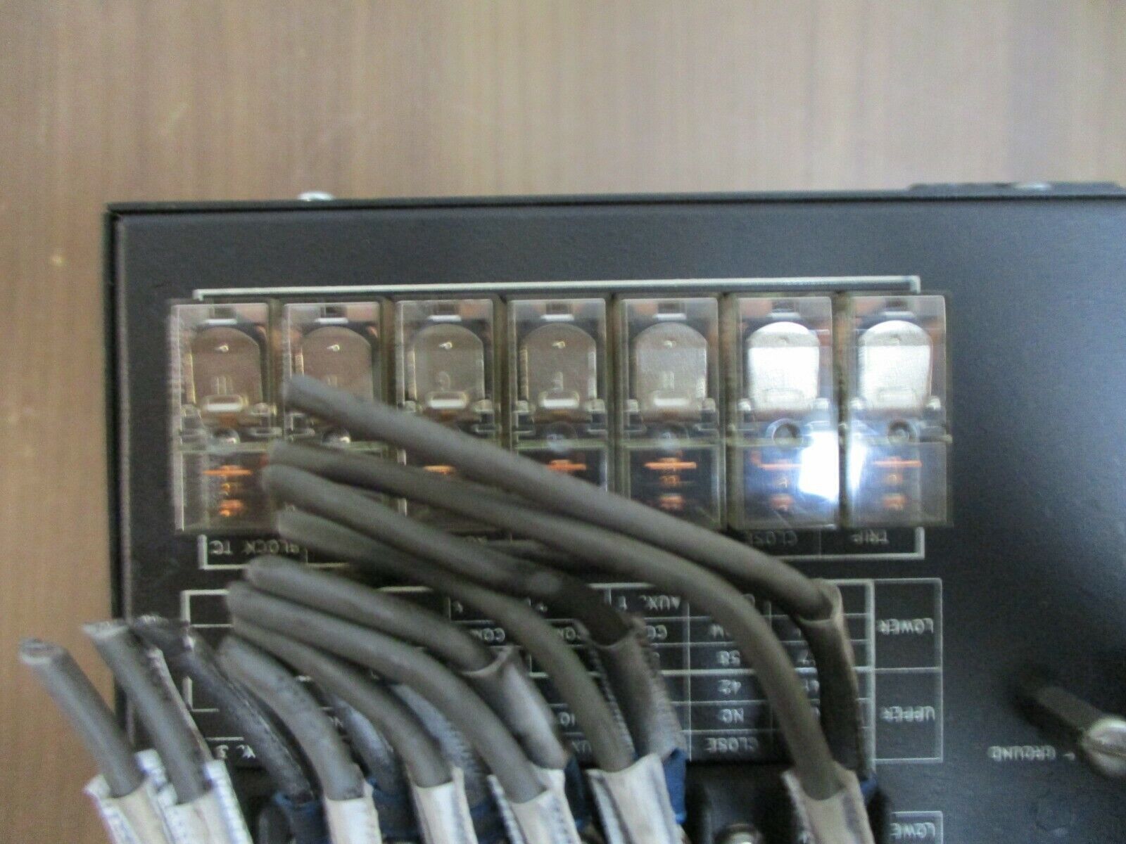 Multilin 565 Feeder Management Relay 565-5-5-O-A-E 95-260V AC/DC 60 Hz 50w Used