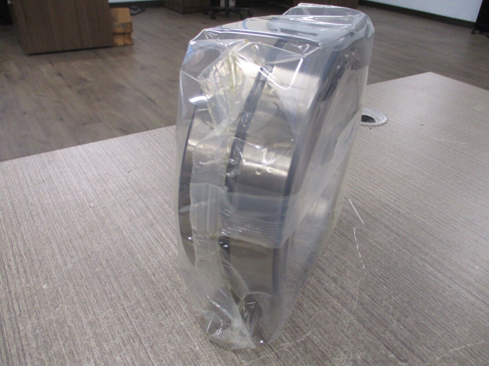 SKF Explorer Spherical Roller Bearing 24024 CC/C3W33 New Surplus
