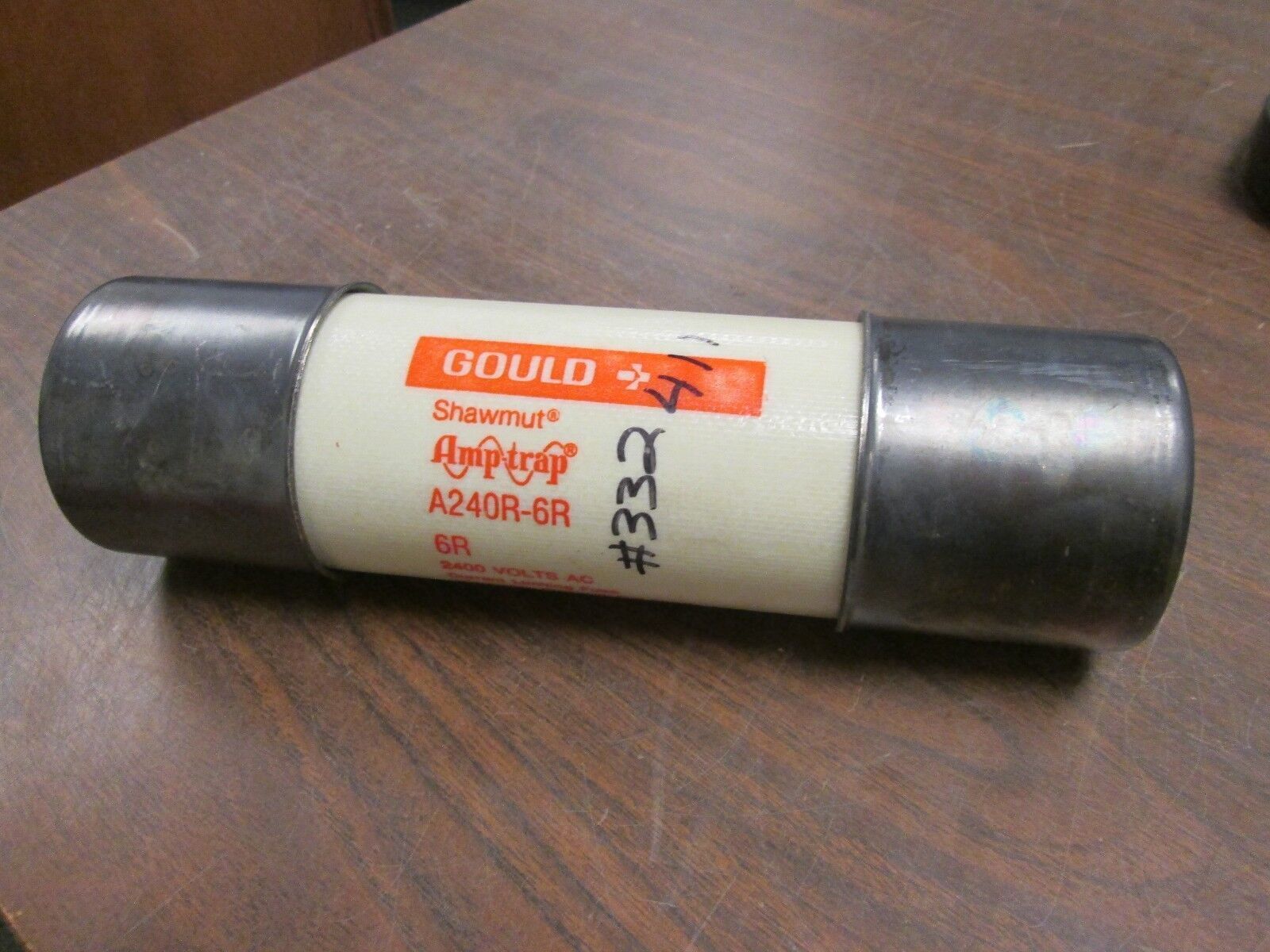 Gould Shawmut Amp-Trap Medium Voltage Fuse A240R-6R 2.4KV 6R Used