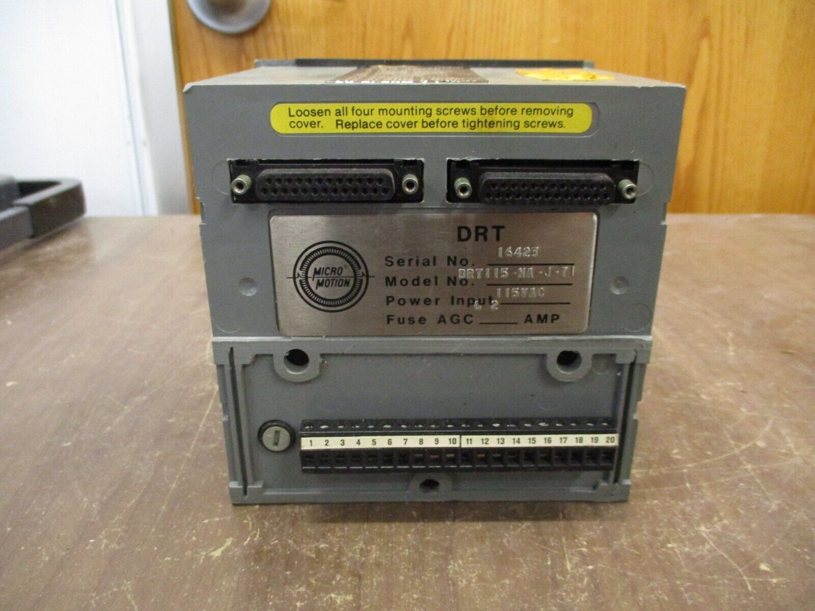 Micro Motion DRT Digital Rate Totalizer DRT115-NA-J-TI 115VAC Used