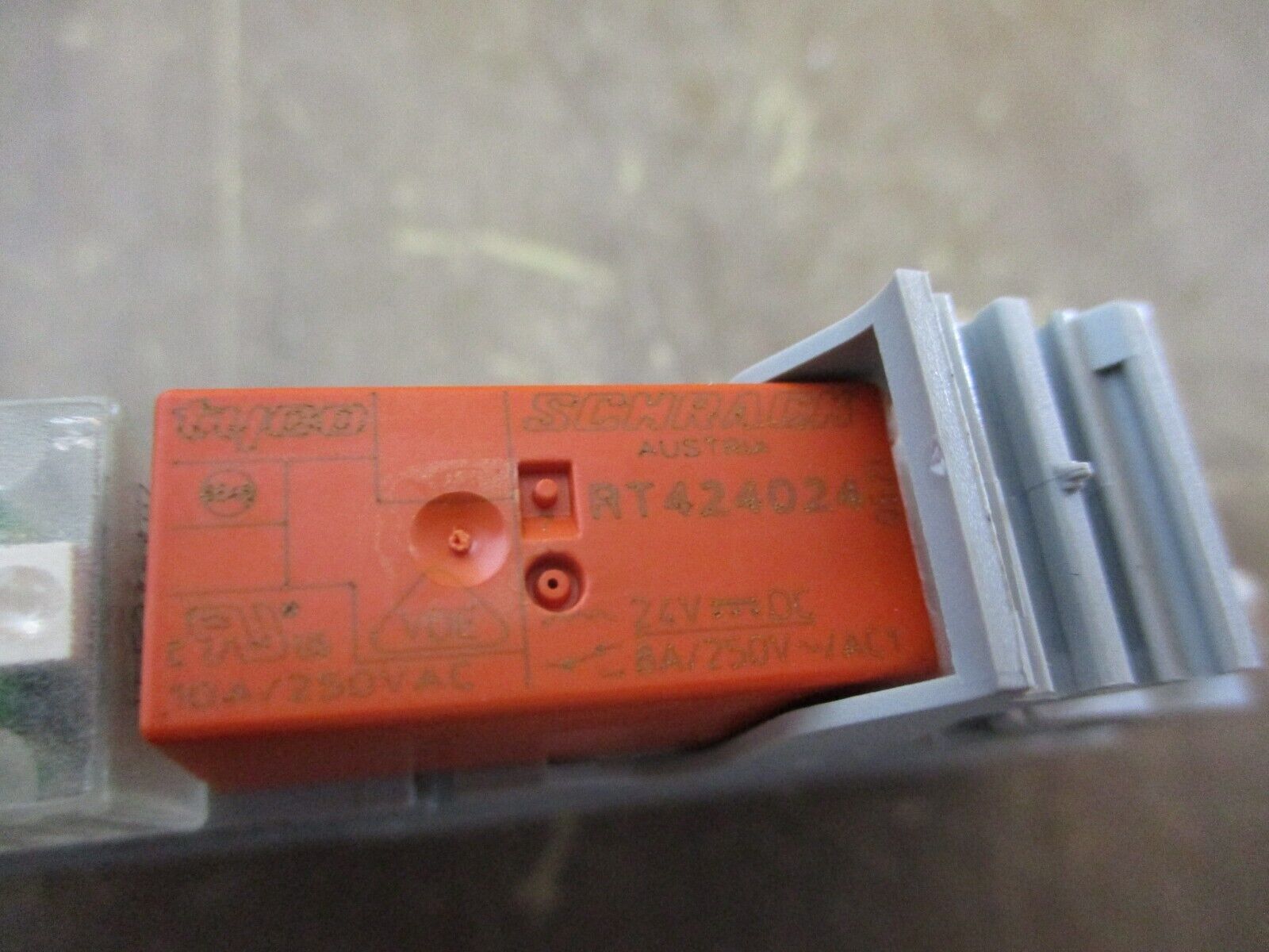 Tyco Schrak Relay RT424024 24VDC w/ Base *Lot of 2* Used