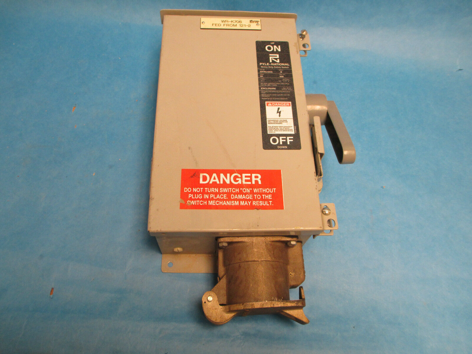 PYLE-National Safety Switch WFRS-6036 60A 600V 3P Nema 3R/12 Fusible Used