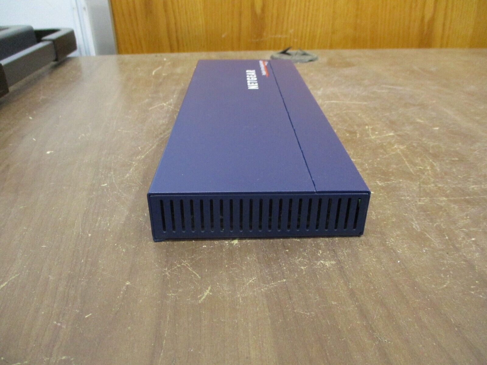Netgear ProSafe Gigabit Switch GS116 V2 16-Port *No Power Supply* Used
