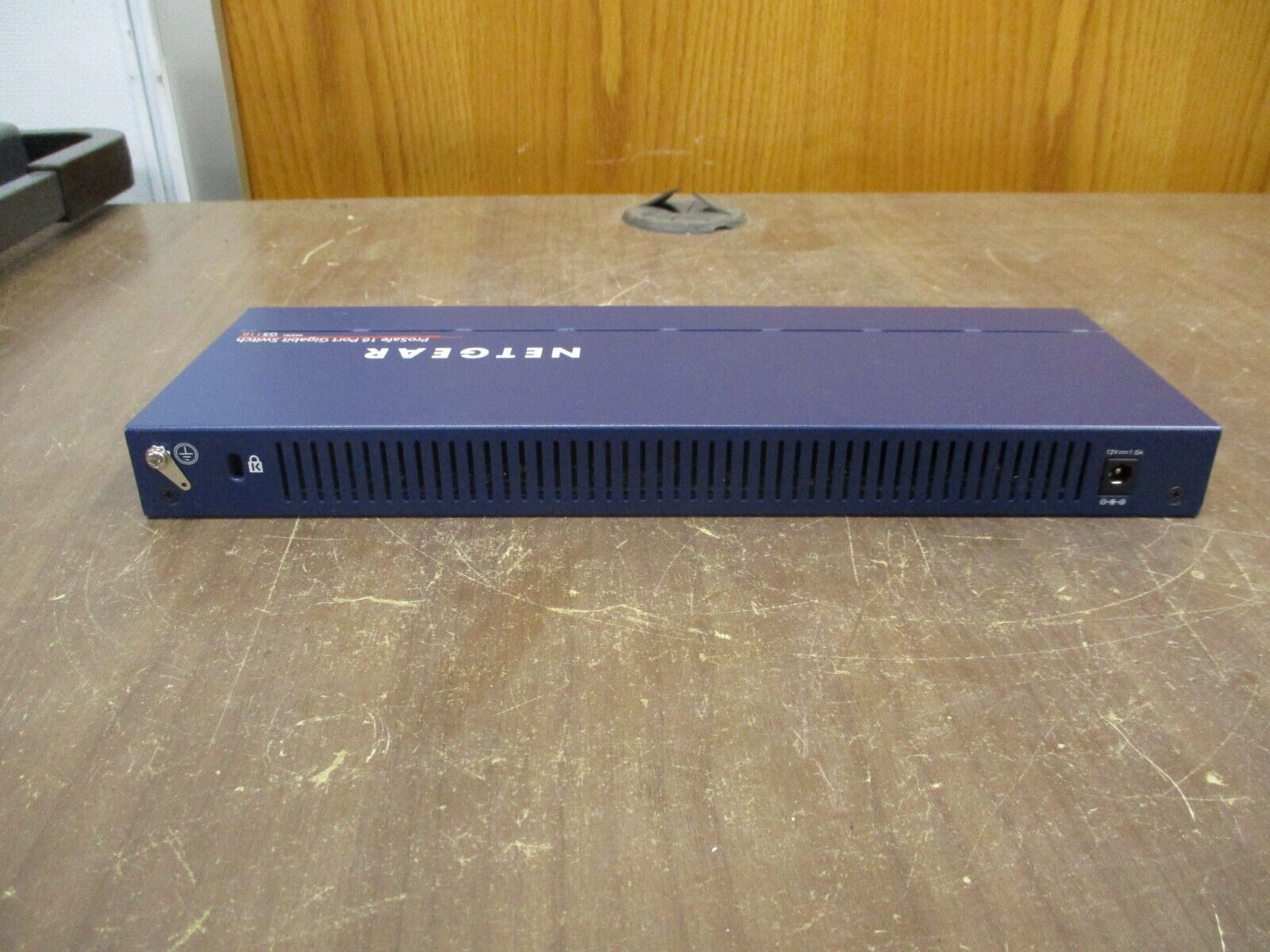 Netgear ProSafe Gigabit Switch GS116 V2 16-Port *No Power Supply* Used