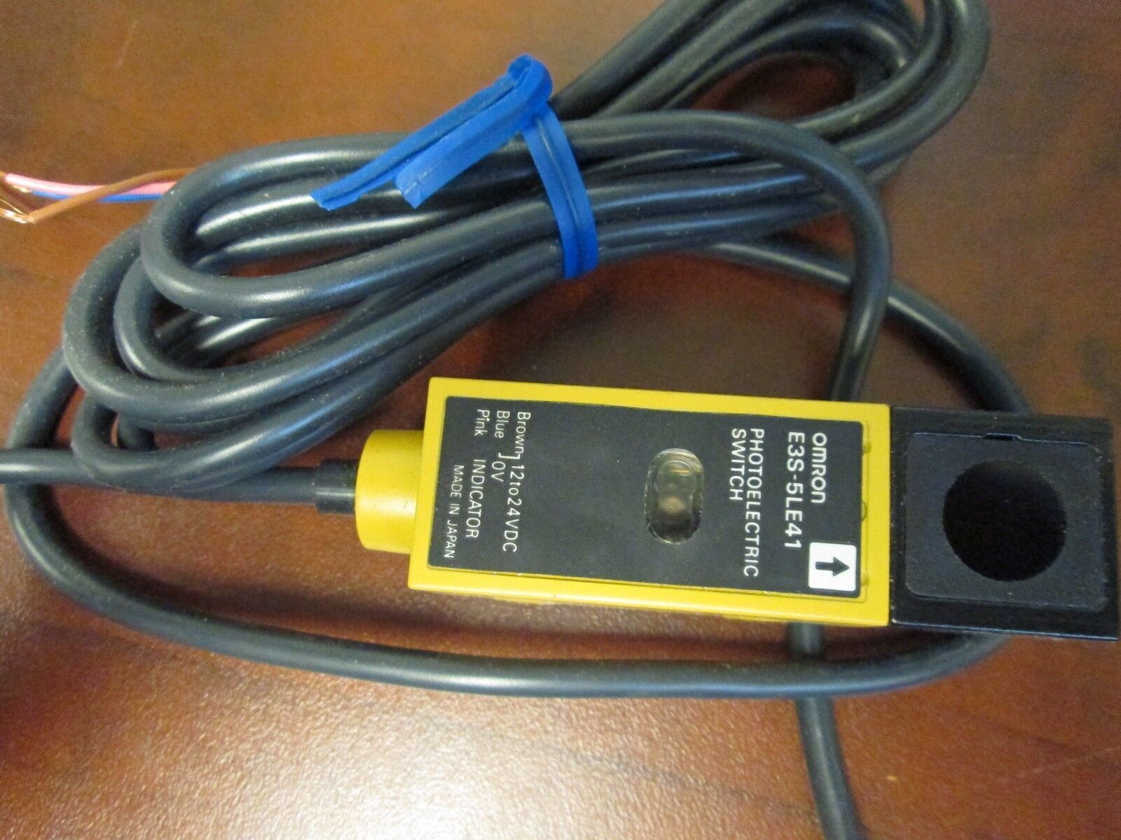 Omron Photoelectric Switch E35-5LE41 Used