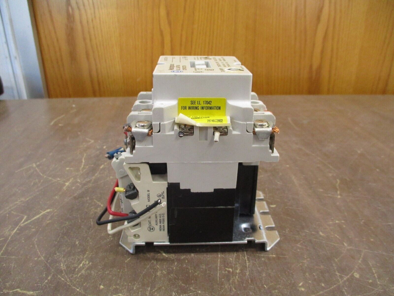 Westinghouse AC Lighting Contactor A202K1KZ-M 277V Coil 30A 600V Used